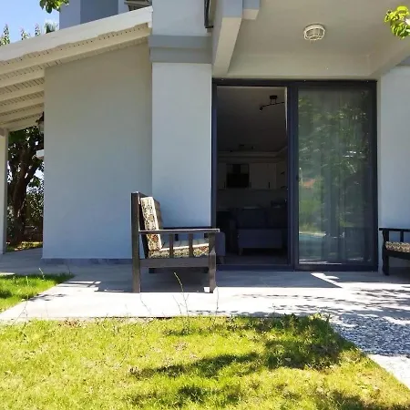 ホテル Tuna Apart *